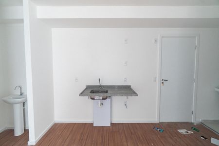 Apartamento para alugar com 36m², 2 quartos e sem vaga Apartamento para alugar com 36m², 2 quartos e sem vagaCozinha e Área de Serviço