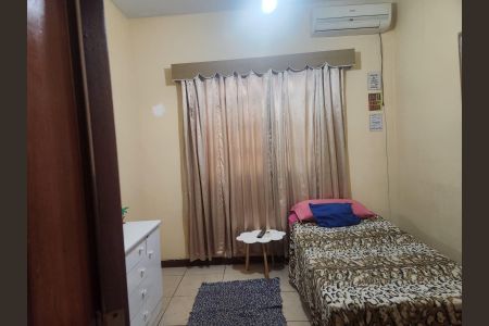 Casa para alugar com 220m², 3 quartos e 1 vaga Casa para alugar com 220m², 3 quartos e 1 vagaQuarto