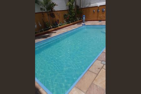 Casa para alugar com 220m², 3 quartos e 1 vaga Casa para alugar com 220m², 3 quartos e 1 vagaÁrea externa