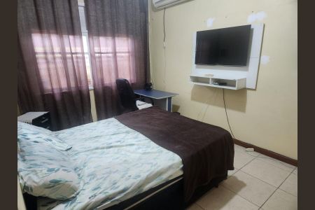 Casa para alugar com 220m², 3 quartos e 1 vaga Casa para alugar com 220m², 3 quartos e 1 vagaQuarto