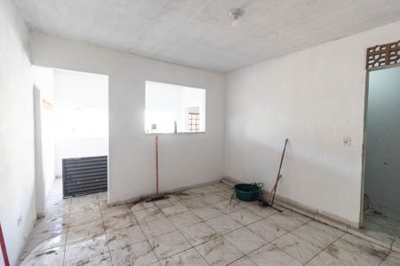 Casa para alugar com 60m², 1 quarto e sem vaga Casa para alugar com 60m², 1 quarto e sem vagaSala