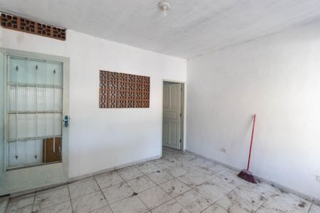 Casa para alugar com 60m², 1 quarto e sem vaga Casa para alugar com 60m², 1 quarto e sem vagaSala