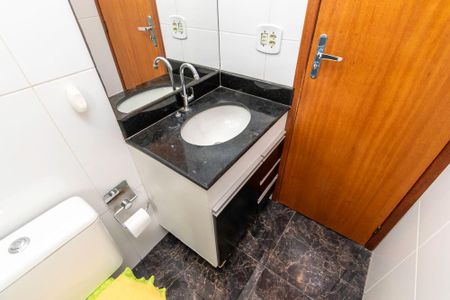 Casa para alugar com 150m², 3 quartos e 1 vagaBanheiro Social