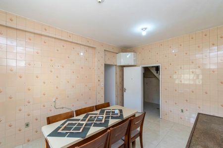 Casa para alugar com 150m², 3 quartos e 1 vagaCozinha