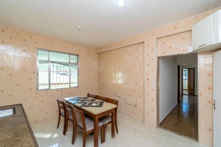 Casa para alugar com 150m², 3 quartos e 1 vagaCozinha