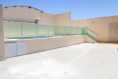 Apartamento para alugar com 50m², 2 quartos e 1 vaga Apartamento para alugar com 50m², 2 quartos e 1 vagaÁrea comum - Piscina