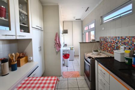 Apartamento à venda com 80m², 2 quartos e 1 vagaCozinha
