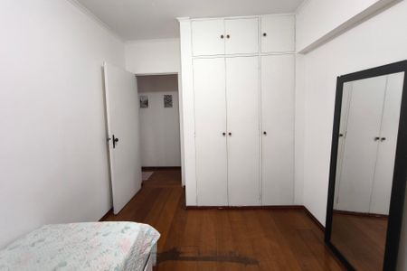 Apartamento à venda com 80m², 2 quartos e 1 vagaQuarto 2