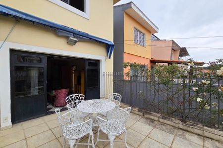 Casa à venda com 160m², 3 quartos e 2 vagas Casa à venda com 160m², 3 quartos e 2 vagasSacada