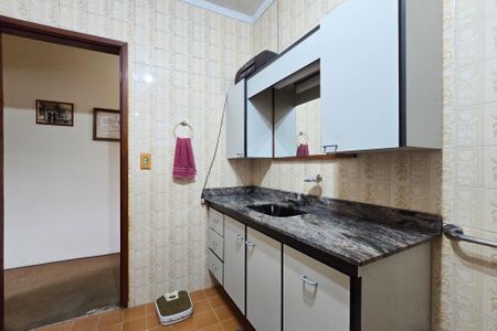 Casa à venda com 160m², 3 quartos e 2 vagas Casa à venda com 160m², 3 quartos e 2 vagasBanheiro Social