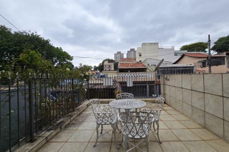 Casa à venda com 160m², 3 quartos e 2 vagas Casa à venda com 160m², 3 quartos e 2 vagasSacada
