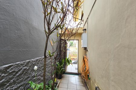 Casa à venda com 160m², 3 quartos e 2 vagas Casa à venda com 160m², 3 quartos e 2 vagasQuintal