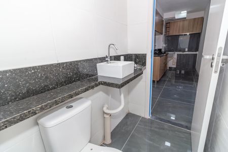 Apartamento para alugar com 36m², 2 quartos e sem vagaBanheiro