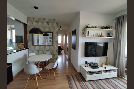 Apartamento à venda com 65m², 3 quartos e 1 vagaSala 