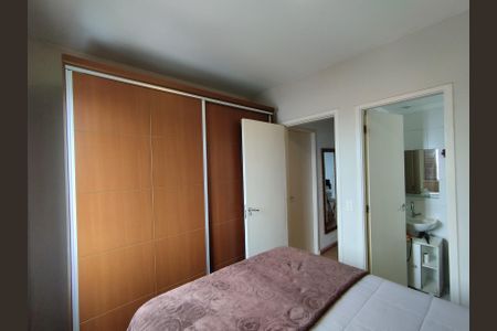 Apartamento à venda com 65m², 3 quartos e 1 vagaSuíte 