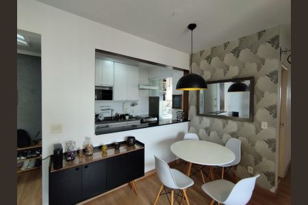 Apartamento à venda com 65m², 3 quartos e 1 vagaSala 