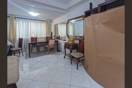 Casa à venda com 125m², 3 quartos e 3 vagas