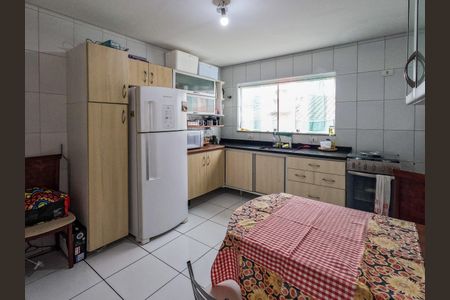 Casa à venda com 125m², 3 quartos e 3 vagas