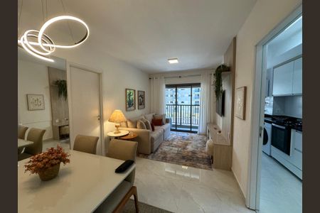 Sala de apartamento para alugar com 1 quarto, 52m² em Alphaville Industrial, Barueri