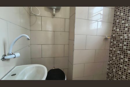 Apartamento para alugar com 72m², 2 quartos e sem vaga Apartamento para alugar com 72m², 2 quartos e sem vagaBanheiro