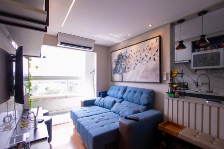 Sala de apartamento para alugar com 2 quartos, 45m² em Alcantara, São Gonçalo