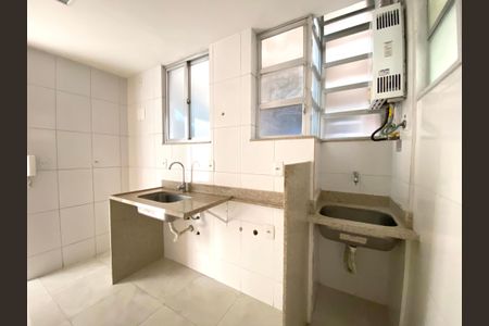 Apartamento para alugar com 60m², 3 quartos e sem vaga Apartamento para alugar com 60m², 3 quartos e sem vagaCozinha e Área de Serviço