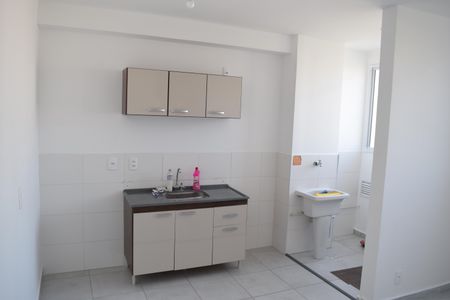 Cozinha de apartamento à venda com 2 quartos, 42m² em Guaiauna, São Paulo