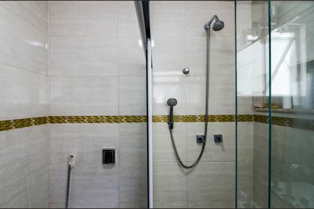 Apartamento à venda com 120m², 3 quartos e 2 vagasBanheiro da Suíte