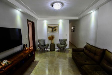 Apartamento à venda com 120m², 3 quartos e 2 vagasSala