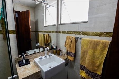 Apartamento à venda com 120m², 3 quartos e 2 vagasBanheiro da Suíte