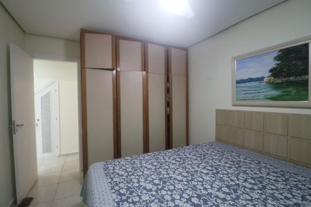 Apartamento para alugar com 155m², 4 quartos e 1 vaga Apartamento para alugar com 155m², 4 quartos e 1 vagaQuarto