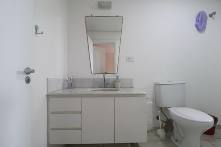 Apartamento para alugar com 155m², 4 quartos e 1 vaga Apartamento para alugar com 155m², 4 quartos e 1 vagaBanheiro Suíte