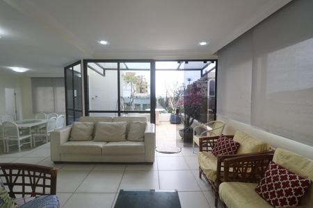 Apartamento para alugar com 155m², 4 quartos e 1 vaga Apartamento para alugar com 155m², 4 quartos e 1 vagaSala