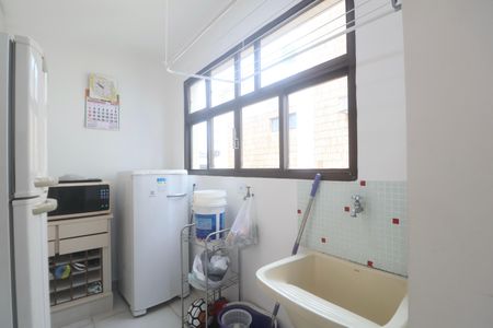 Apartamento para alugar com 155m², 4 quartos e 1 vaga Apartamento para alugar com 155m², 4 quartos e 1 vagaÁrea de Serviço