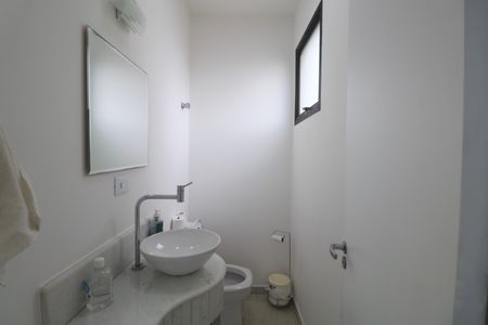 Apartamento para alugar com 155m², 4 quartos e 1 vaga Apartamento para alugar com 155m², 4 quartos e 1 vagaLavabo