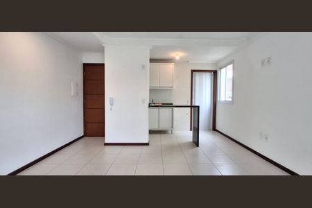 Sala de apartamento para alugar com 2 quartos, 86m² em Lagoa Pequena, Florianópolis