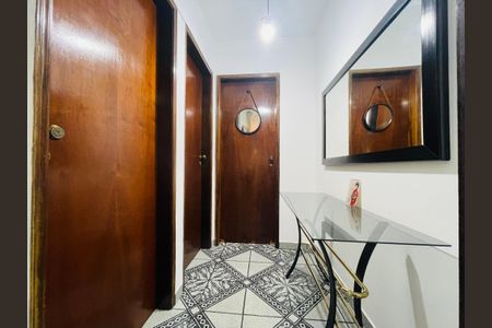 Apartamento à venda com 52m², 2 quartos e 1 vagaCorredor interno