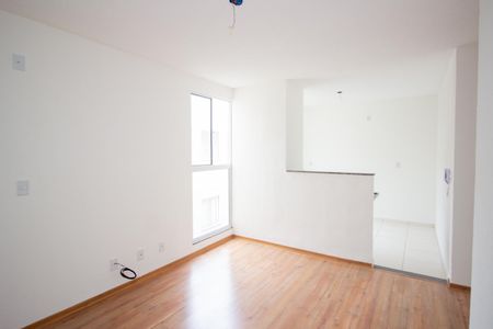 Sala de apartamento para alugar com 2 quartos, 50m² em Caiapos, Contagem