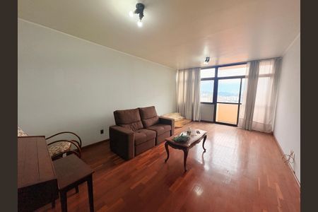 Apartamento para alugar com 154m², 3 quartos e 1 vagaSala