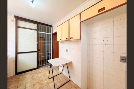 Apartamento para alugar com 154m², 3 quartos e 1 vagaCozinha