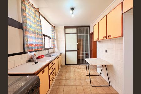 Apartamento para alugar com 154m², 3 quartos e 1 vagaCozinha
