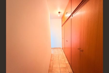 Apartamento para alugar com 154m², 3 quartos e 1 vagaSuíte - Closet