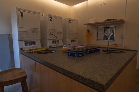 Apartamento para alugar com 32m², 2 quartos e sem vagaÁrea comum - Lavanderia