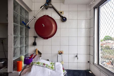 Apartamento à venda com 58m², 2 quartos e 1 vagaÁrea de Serviço 
