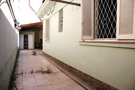 Casa à venda com 140m², 3 quartos e 4 vagasGaragem