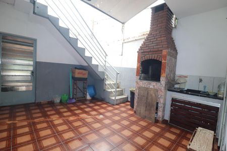 Casa à venda com 168m², 3 quartos e 3 vagasChurrasqueira