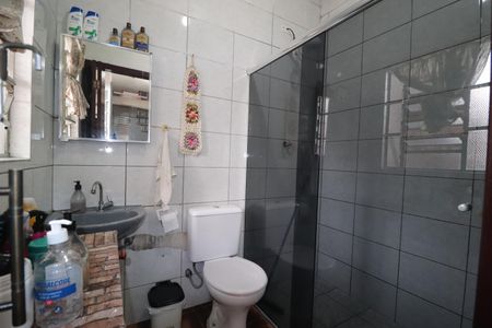 Casa à venda com 168m², 3 quartos e 3 vagasBanheiro 2