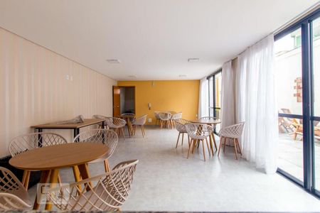 Apartamento à venda com 48m², 2 quartos e 1 vaga Apartamento à venda com 48m², 2 quartos e 1 vagaSalão de Festas