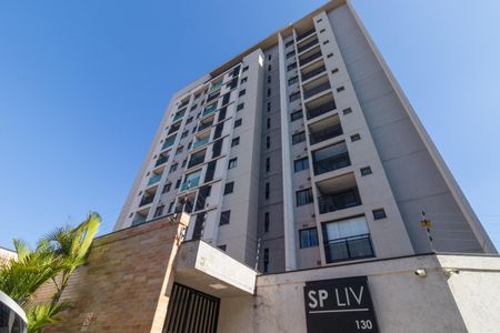 Apartamento à venda com 48m², 2 quartos e 1 vaga Apartamento à venda com 48m², 2 quartos e 1 vagaFachada e portaria
