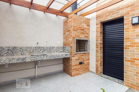 Apartamento à venda com 48m², 2 quartos e 1 vaga Apartamento à venda com 48m², 2 quartos e 1 vagaÁrea comum - Churrasqueira